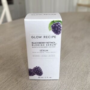 Glow Recipe Blackberry Retinol Blemish Seru